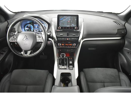 Mitsubishi Eclipse Cross 2.4 PHEV Executive Dealer onderhouden! | Navigatie | Climate control | Stoel/Stuurverwarming | Ad... ActivLease financial lease