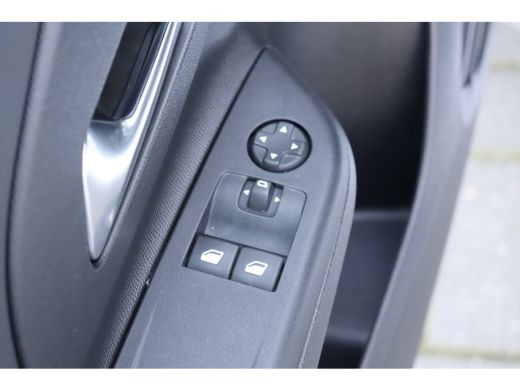 Opel Corsa 1.2 TURBO 100PK 5-DRS EDITION+ / NAVI / AIRCO / LED / PDC / 16" LMV / BLUETOOTH / CRUISECONTROL /... ActivLease financial lease