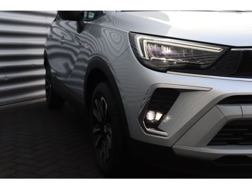 Opel Crossland 1.2 TURBO 110PK ELEGANCE LEVEL 4 / NAVI / LEDER / CLIMA / AGR / 16" LMV / CAMERA / FULL-LED / 1E ... ActivLease financial lease