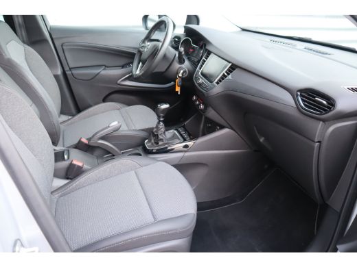 Opel Crossland 1.2 TURBO 110PK ELEGANCE LEVEL 4 / NAVI / LEDER / CLIMA / AGR / 16" LMV / CAMERA / FULL-LED / 1E ... ActivLease financial lease