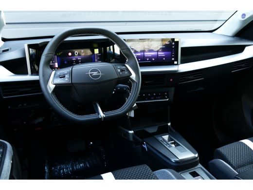 Opel Frontera EV 44KWH GS AUTOMAAT / NAVI / LED / CLIMA / PDC / 17"LMV / CAMERA / WINTERPAKKET / BLUETOOTH / CR... ActivLease financial lease