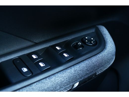 Opel Frontera EV 44KWH GS AUTOMAAT / NAVI / LED / CLIMA / PDC / 17"LMV / CAMERA / WINTERPAKKET / BLUETOOTH / CR... ActivLease financial lease