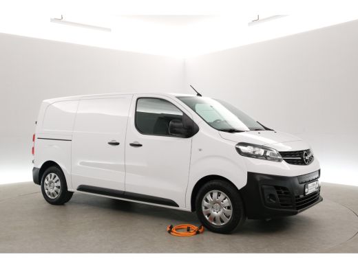 Opel Vivaro-e 75 kWh L2H1 | Snelladen | SOH 99% | Airco | Cruise | Carplay | 3 Zits | Parkeersens. ActivLease financial lease