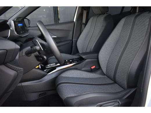 Peugeot 2008 1.2 Hybrid 136 Allure Automaat | Navigatie by App | Full-LED | Parkeersensoren | Cruise Control |... ActivLease financial lease