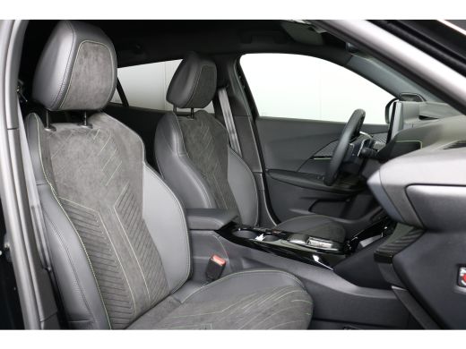 Peugeot 2008 1.2 Hybrid 145PK e-DCS6 GT | Navi | Clima | Adaptive Cruise | Alcantara | Stoelverwarming | Camer... ActivLease financial lease