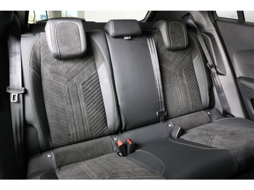 Peugeot 2008 1.2 Hybrid 145PK e-DCS6 GT | Navi | Clima | Adaptive Cruise | Alcantara | Stoelverwarming | Camer... ActivLease financial lease