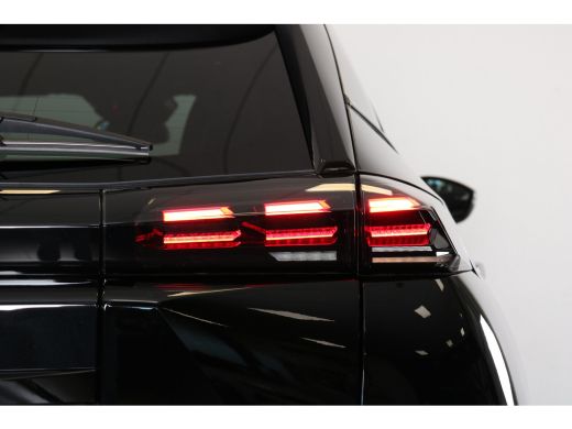 Peugeot 2008 1.2 Hybrid 145PK e-DCS6 GT | Navi | Clima | Adaptive Cruise | Alcantara | Stoelverwarming | Camer... ActivLease financial lease