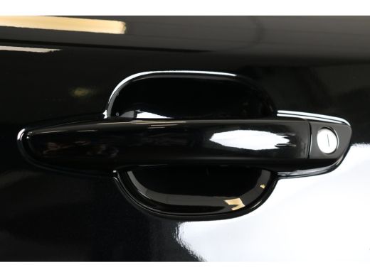 Peugeot 2008 1.2 Hybrid 145PK e-DCS6 GT | Navi | Clima | Adaptive Cruise | Alcantara | Stoelverwarming | Camer... ActivLease financial lease