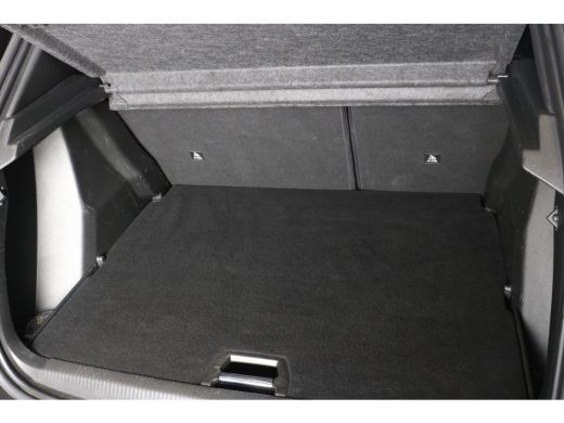 Peugeot 2008 1.2 PureTech Allure 100 | Navi | Trekhaak | Climate control |  PDC Achter | Cruise control | Led ... ActivLease financial lease