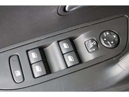 Peugeot 2008 1.2 PureTech Allure 100 | Navi | Trekhaak | Climate control |  PDC Achter | Cruise control | Led ... ActivLease financial lease