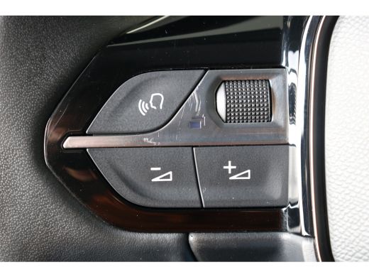 Peugeot 2008 1.2 PureTech Allure 100 | Navi | Trekhaak | Climate control |  PDC Achter | Cruise control | Led ... ActivLease financial lease