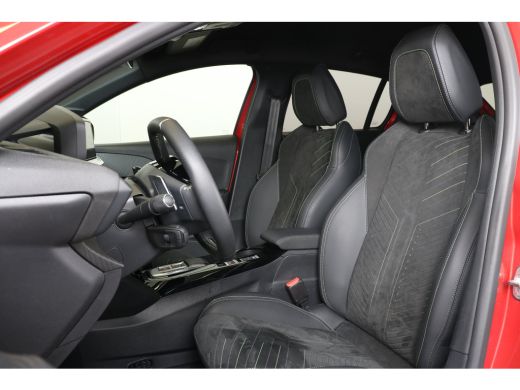 Peugeot 208 1.2 Hybrid 100 e-DCS6 GT | Navi | Alcantara | El. verst. + Stoelverw. + Massage | Ad. Cruise | Cl... ActivLease financial lease