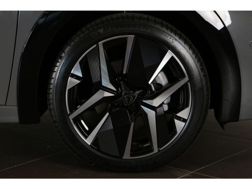 Peugeot 208 1.2 Hybrid 145 e-DCS6 GT | Navi | Clima | Adaptive Cruise | Alcantara | Stoelverwarming | Camera ... ActivLease financial lease