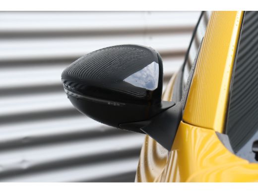 Peugeot 208 1.2 PURETECH 100PK ALLURE PACK / NAVI / LEDER / CLIMA / FULL-LED / PDC / CAMERA / 16" LMV / WINTE... ActivLease financial lease