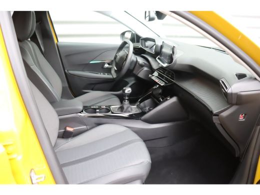 Peugeot 208 1.2 PURETECH 100PK ALLURE PACK / NAVI / LEDER / CLIMA / FULL-LED / PDC / CAMERA / 16" LMV / WINTE... ActivLease financial lease