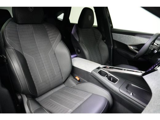 Peugeot 3008 1.2 Hybrid 136 GT | Adaptive Cruise | Stoelverwarming | LED-Adaptive | Elektr. Achterklep | Keyle... ActivLease financial lease