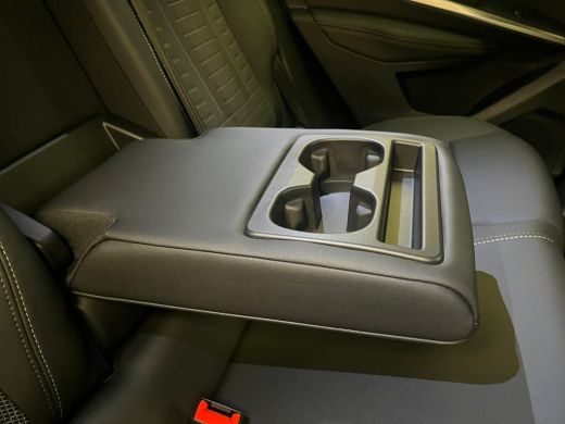 Peugeot 3008 1.6 plug-in Hybrid 195 GT Demodeal! | Camera | Clima | Apple Carplay/Android auto | Navigatie ActivLease financial lease
