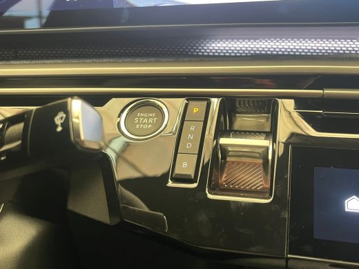 Peugeot 3008 1.6 plug-in Hybrid 195 GT Demodeal! | Camera | Clima | Apple Carplay/Android auto | Navigatie ActivLease financial lease