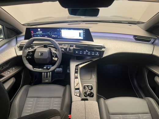 Peugeot 3008 1.6 plug-in Hybrid 195 GT Demodeal! | Camera | Clima | Apple Carplay/Android auto | Navigatie ActivLease financial lease