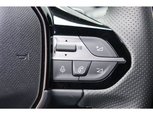 Peugeot 308 SW 1.2 HYBRID 136PK GT PACK AUTOMAAT / NAVI / LEDER / CLIMA / PDC / 18" LMV / CAMERA / KEYLESS / ... ActivLease financial lease