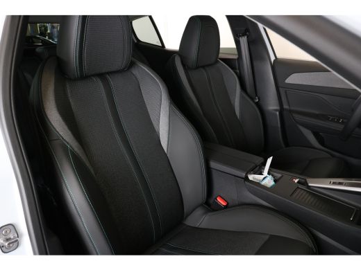 Peugeot 408 1.6 HYbrid 225 EAT8 Allure Avantage | Lichtmetaal 19''' | Apple Carplay/Android Auto | 360 Graden... ActivLease financial lease