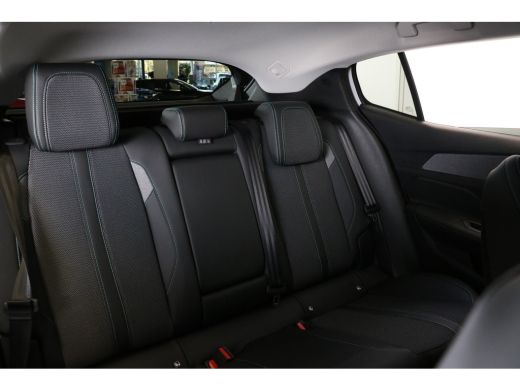 Peugeot 408 1.6 HYbrid 225 EAT8 Allure Avantage | Lichtmetaal 19''' | Apple Carplay/Android Auto | 360 Graden... ActivLease financial lease