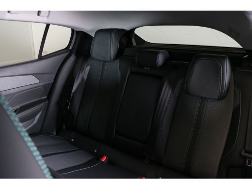 Peugeot 408 1.6 HYbrid 225 EAT8 Allure Avantage | Lichtmetaal 19''' | Apple Carplay/Android Auto | 360 Graden... ActivLease financial lease