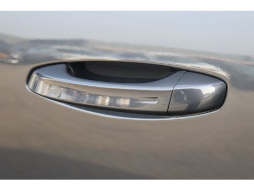 Peugeot 5008 1.2 HYBRID 145PK 7-ZITS GT AUTOMAAT / NAVI / LEDER / CLIMA / FULL-LED / 19" LMV / KEYLESS / CAMER... ActivLease financial lease