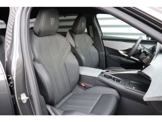 Peugeot 5008 1.2 HYBRID 145PK 7-ZITS GT AUTOMAAT / NAVI / LEDER / CLIMA / FULL-LED / 19" LMV / KEYLESS / CAMER... ActivLease financial lease