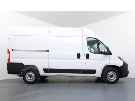 Peugeot Boxer 2.2 BlueHDi 140pk L2H2 3.5t | NIEUW BPM VRIJ! | Achteruitrijcamera | Airco | Apple Carplay/Androi... ActivLease financial lease