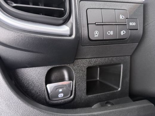 Peugeot Boxer 2.2 BlueHDi 140pk L2H2 3.5t | NIEUW BPM VRIJ! | Achteruitrijcamera | Airco | Apple Carplay/Androi... ActivLease financial lease