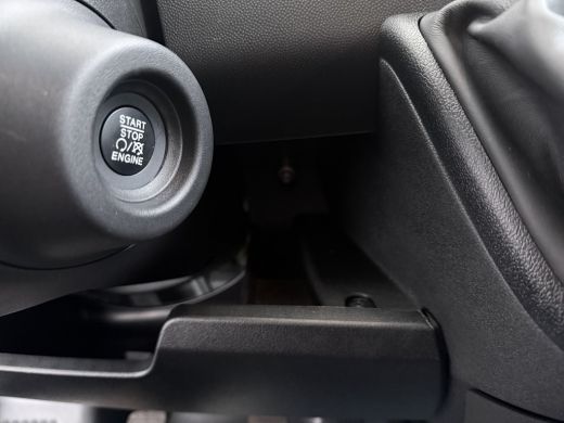 Peugeot Boxer 2.2 BlueHDi 140pk L2H2 3.5t | NIEUW BPM VRIJ! | Achteruitrijcamera | Airco | Apple Carplay/Androi... ActivLease financial lease