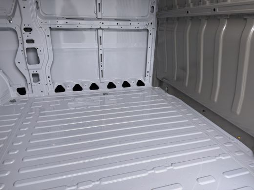 Peugeot Boxer 2.2 BlueHDi 140pk L2H2 3.5t | NIEUW BPM VRIJ! | Achteruitrijcamera | Airco | Apple Carplay/Androi... ActivLease financial lease