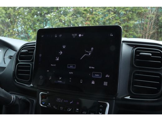 Peugeot Boxer 2.2 BlueHDi 180 S&S L3H2 3.5t | Cruise Control | Grootscherm | Navi | Camera | Climate Control | ... ActivLease financial lease