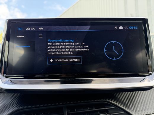 Peugeot e-2008 EV Allure 50 kWh (Keyless Entry - LED - Parkeersensoren V+A - Navigatie - Automatische Airco - 3D... ActivLease financial lease