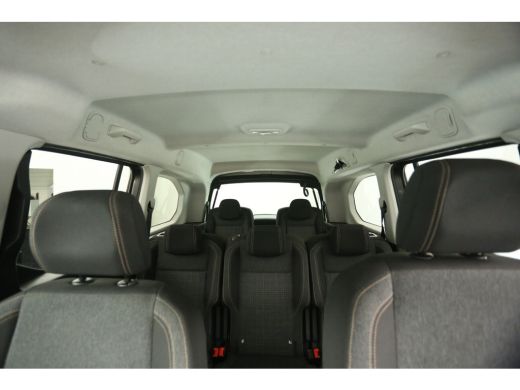 Peugeot Rifter 1.2 Puretech L2 GT 7p. 131PK | Aut. | Clima | Camera | Adap. Cruise | 2xSchuifdeur | Carplay ActivLease financial lease