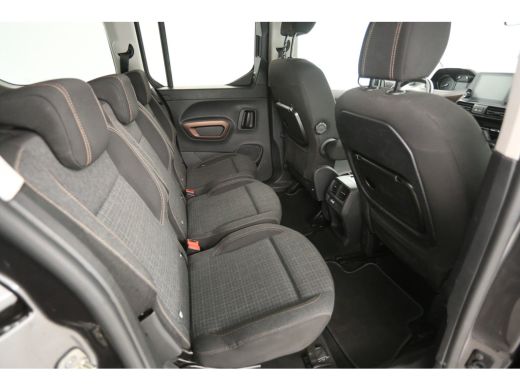 Peugeot Rifter 1.2 Puretech L2 GT 7p. 131PK | Aut. | Clima | Camera | Adap. Cruise | 2xSchuifdeur | Carplay ActivLease financial lease