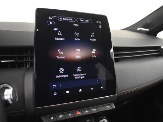 Renault Clio 1.0 TCe Initiale Paris 90pk | Lederen bekleding | Dodehoekdetectie | Bose audio | Navigatie | Key... ActivLease financial lease