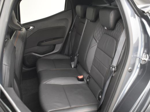 Renault Clio 1.0 TCe Initiale Paris 90pk | Lederen bekleding | Dodehoekdetectie | Bose audio | Navigatie | Key... ActivLease financial lease