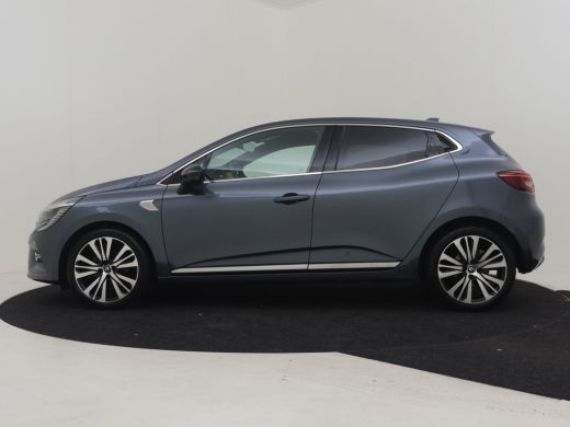 Renault Clio 1.0 TCe Initiale Paris 90pk | Lederen bekleding | Dodehoekdetectie | Bose audio | Navigatie | Key... ActivLease financial lease