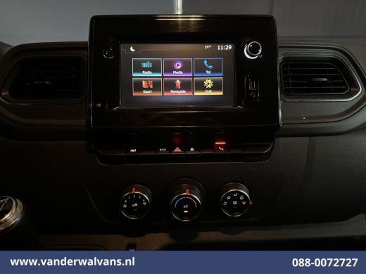 Renault Master 2.3 dCi 136pk L3H2 Euro6 Airco | Camera | Navigatie | LED | Cruisecontrol | 2500kg Trekhaak Parke... ActivLease financial lease