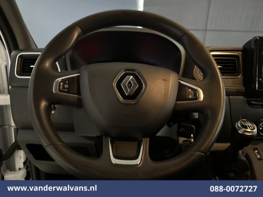 Renault Master 2.3 dCi 136pk L3H2 Euro6 Airco | Camera | Navigatie | LED | Cruisecontrol | 2500kg Trekhaak Parke... ActivLease financial lease