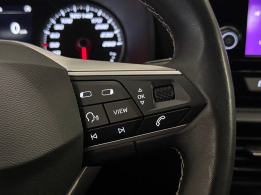 Seat Leon Sportstourer 1.0 TSI Reference Climate | Cruise | Apple Carplay/Android Auto | | Achterbank in de... ActivLease financial lease