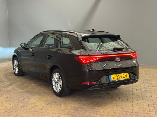 Seat Leon Sportstourer 1.0 TSI Reference Climate | Cruise | Apple Carplay/Android Auto | | Achterbank in de... ActivLease financial lease
