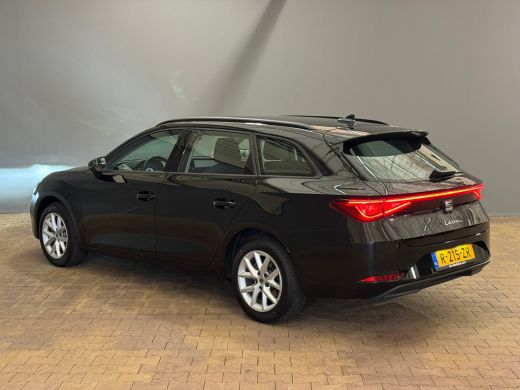 Seat Leon Sportstourer 1.0 TSI Reference Climate | Cruise | Apple Carplay/Android Auto | | Achterbank in de... ActivLease financial lease