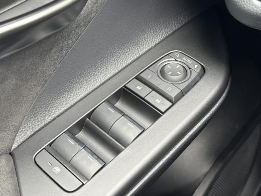 Toyota C-HR 2.0 Hybrid 200 GR SPORT PLUS **GEHEUGEN STOEL/ 360 CAMERA/ DODEHOEKDETECTIE** ActivLease financial lease