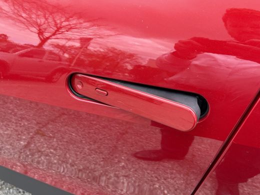 Toyota C-HR 2.0 Hybrid 200 GR SPORT PLUS **GEHEUGEN STOEL/ 360 CAMERA/ DODEHOEKDETECTIE** ActivLease financial lease