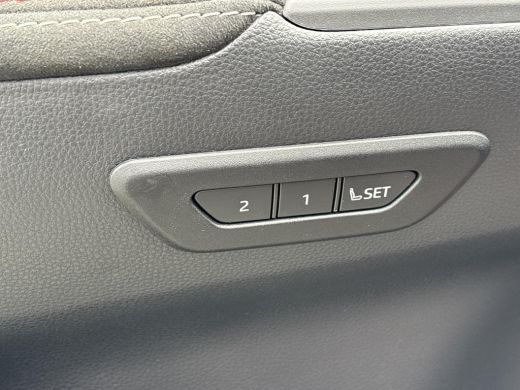 Toyota C-HR 2.0 Hybrid 200 GR SPORT PLUS **GEHEUGEN STOEL/ 360 CAMERA/ DODEHOEKDETECTIE** ActivLease financial lease