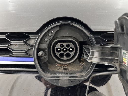 Volkswagen Golf 1.4 TSI PHEV GTE (Plug-in) (INCL-BTW) Aut. *PANO | ADAPTIVE-CRUISE | FULL-LED | DIGI-COCKPIT | BL... ActivLease financial lease