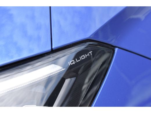 Volkswagen T-Roc R-Line First Edition | CAMERA | STOEL.VERW | IQ.LIGHTS | LED | APP.CONNECT | 3-ZONE CLIMA | BLACK... ActivLease financial lease